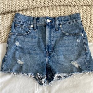 Madewell Denim - The perfect jean short
